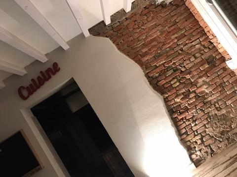 ホテル Rossodivino Cavriago エクステリア 写真